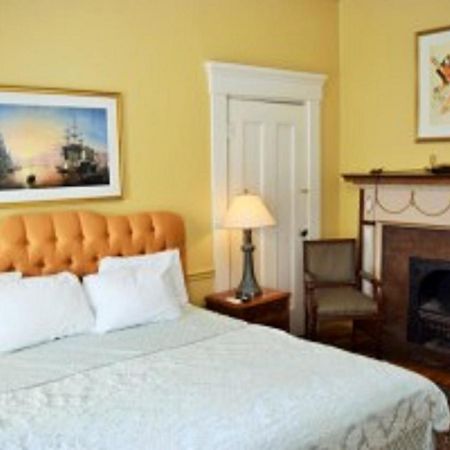 Bellevue House Bed & Breakfast Newport Luaran gambar