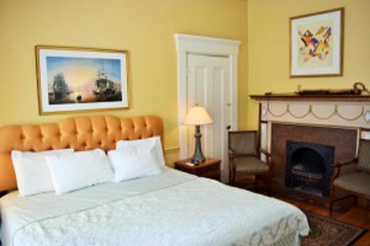 Bellevue House Bed & Breakfast Newport Luaran gambar